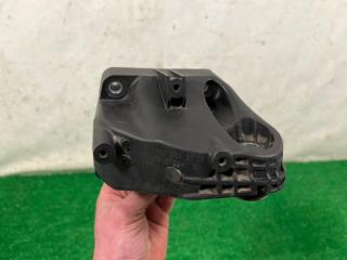 Кронштейн опоры двигателя левый GLE 166 OM642