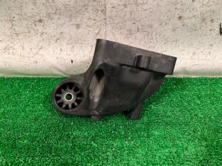 Кронштейн опоры двигателя правый GLE 166 OM642