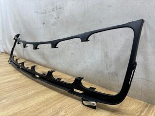 Накладка решетки радиатора Grand Cherokee WK2