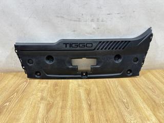 Запчасть накладка замка капота Chery Tiggo 7 PRO