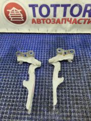 Запчасть петля капота TOYOTA TOWN ACE NOAH 1999.09