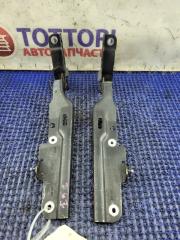 Фото запчасти петля капота правая FORD EXPLORER 2011 контрактная запчасть Запчасть петля капота правая FORD EXPLORER 2011