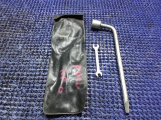 Запчасть балонник MITSUBISHI DELICA