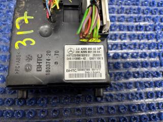 Запчасть блок управления климат-контролем MERCEDES-BENZ C200 2018.03