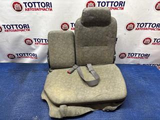 Запчасть сиденье переднее левое ISUZU ELF 2003.09.05