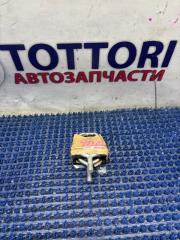 Запчасть петля замка капота BMW 3-Series 06.03.2014