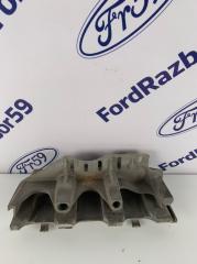 Запчасть кронштейн впускного коллектора Nissan Almera 2014