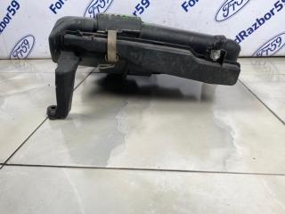 Корпус воздушного фильтра IS200 1999 GXE10 2.0 (1G-FE)