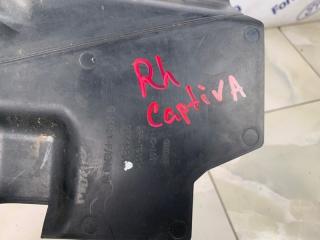 Дефлектор радиатора передний правый Captiva 2009 C100