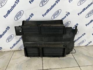 Дефлектор радиатора Ford Focus 3 2011 контрактная Дефлектор радиатора Ford Focus 3 2011