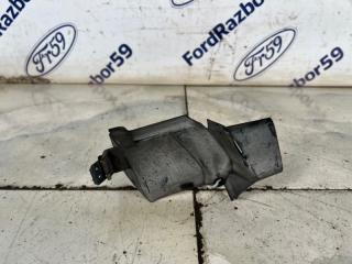 Дефлектор радиатора Ford Focus 3 CB8 Дефлектор радиатора Ford Focus 3 CB8