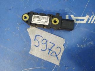 Запчасть датчик airbag Mercedes-benz E300CDI 2006