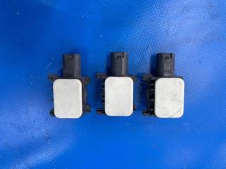 Запчасть датчик airbag Mercedes-benz S500 2008