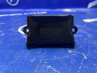 Запчасть разъем obd Mercedes-benz CLK 180 2006 W209 271.940 A2025402373 контрактная Разъем OBD Mercedes-benz CLK 180 2006 W209 271.940 A2025402373 контрактная