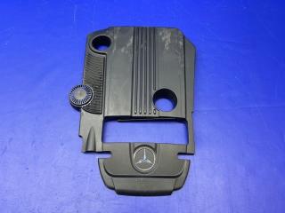 Крышка двигателя Mercedes-benz c200 2010