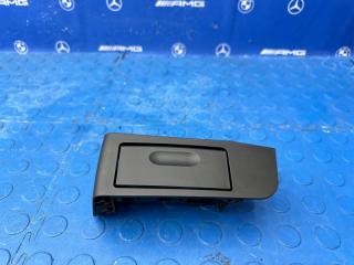 Запчасть пепельница задняя правая BMW 530 2011
