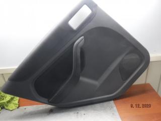 Фото запчасти обшивка двери задняя левая Ford Focus 2006 Б/У запчасть Запчасть обшивка двери задняя левая Ford Focus 2006