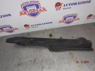 Запчасть пыльник крыла передний правый Toyota Camry 2013