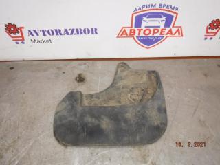 Запчасть брызговик задний правый Toyota Camry 2013