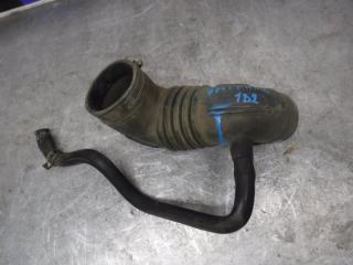 Запчасть патрубок воздушного фильтра Geely Emgrand 2013