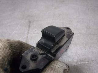 Фото запчасти кнопка стеклоподъемника задняя левая Mitsubishi Pajero Sport 2012 Б/У запчасть Запчасть кнопка стеклоподъемника задняя левая Mitsubishi Pajero Sport 2012