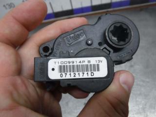 Запчасть мотор заслонки отопителя Renault Kaptur 2018