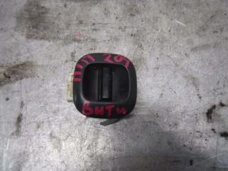 Запчасть кнопка стеклоподъемника передняя правая Toyota Vitz 1999