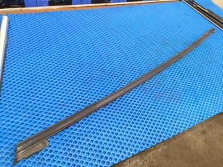 Запчасть уплотнитель стекла двери задний левый Volkswagen Polo