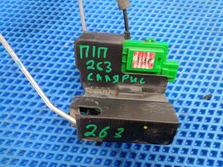 Запчасть замок передний правый Hyundai Solaris 2011