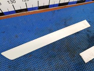 Фото запчасти накладка двери задняя правая ЛАДА Гранта 2016 Б/У запчасть Запчасть накладка двери задняя правая ЛАДА Гранта 2016