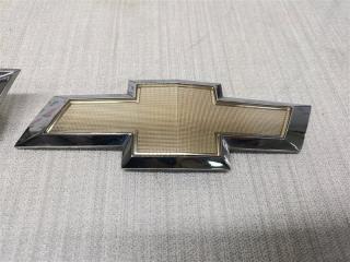 Запчасть эмблема задняя Chevrolet Cobalt 2013