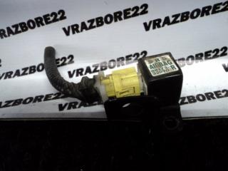 Датчик SRS передний правый Toyota Vista Ardeo 2001