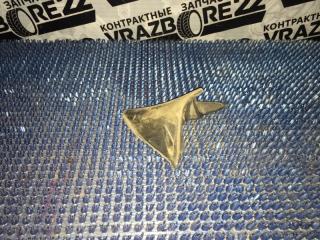 Уплотнитель лобового стекла правый Toyota Vista Ardeo 1999