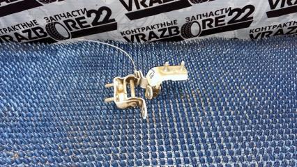 Петли двери задние левые Toyota Vista Ardeo 2001