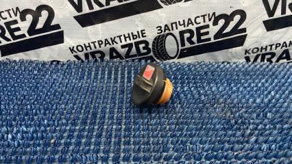 Крышка топливного бака Toyota Corolla 2000 контрактная Крышка топливного бака Toyota Corolla 2000