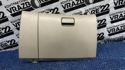 Запчасть бардачок Subaru Forester 2003