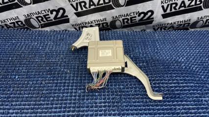 Блок электронный Toyota Harrier 2000