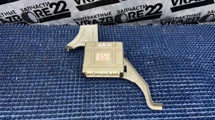 Блок электронный Toyota Harrier 1999