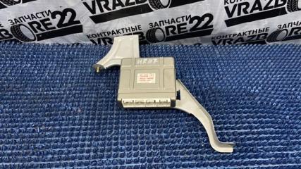 Блок электронный Toyota Harrier 1999