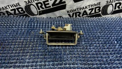 Ручка открывания багажника Toyota Vista Ardeo 2000