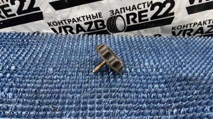 Крепление запасного колеса Toyota Vista Ardeo 2002