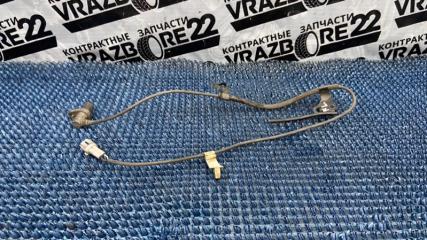 Датчик ABS передний левый Toyota Vista Ardeo 2001