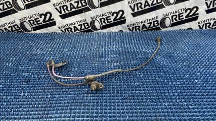 Датчик ABS передний правый Toyota Premio 2002