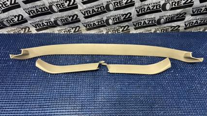 Обшивка крышки багажника Toyota Vista Ardeo 1999 контрактная Обшивка крышки багажника Toyota Vista Ardeo 1999