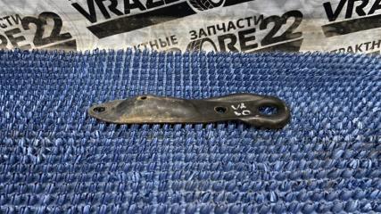 Петля буксировочная Toyota Vista Ardeo 1999 контрактная Петля буксировочная Toyota Vista Ardeo 1999