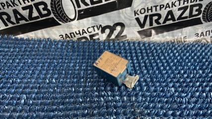 Блок управления стеклоочистителем Toyota Vista Ardeo 2002