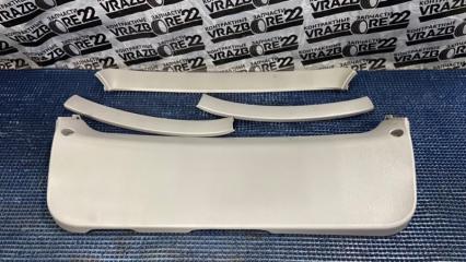 Обшивка крышки багажника Toyota Nadia 1999 контрактная Обшивка крышки багажника Toyota Nadia 1999