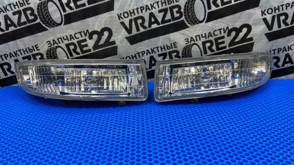 Фара противотуманная Toyota Vista