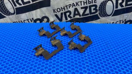 Зажим тормозных колодок Toyota Vista Ardeo 1998