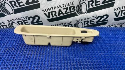 Блок управления стеклоподъемниками задний правый Toyota Vista 2001